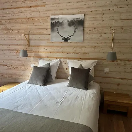 Cote Foret 3*